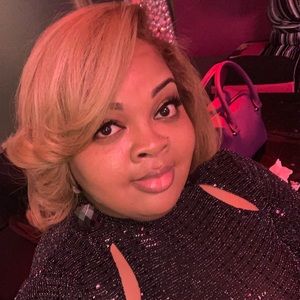 Meet your Posher, Katrina